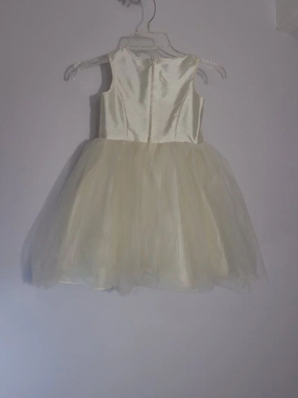 David's Bridal Girls' Ivory Tulle Satin Floral Embroidery Sleeveless Dress Sz 5